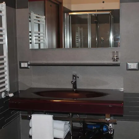 Bed & Breakfast Sabrina Airport *